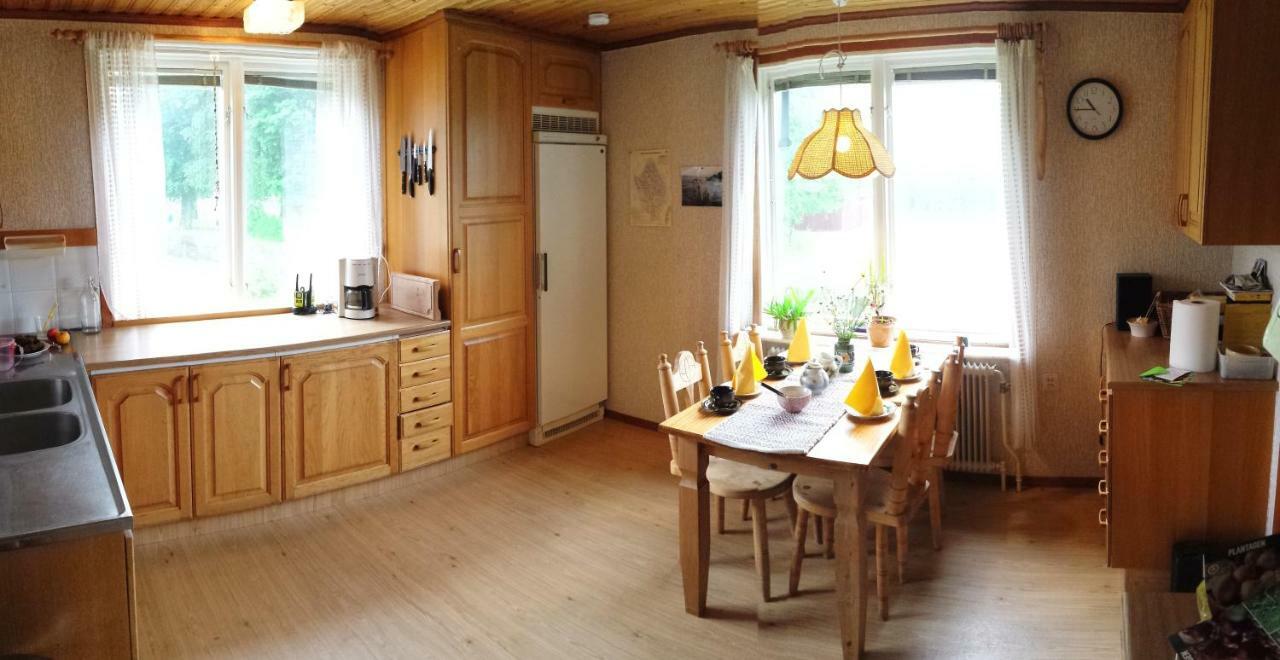 Bed and Breakfast Tva Ekar Gard Rada Экстерьер фото