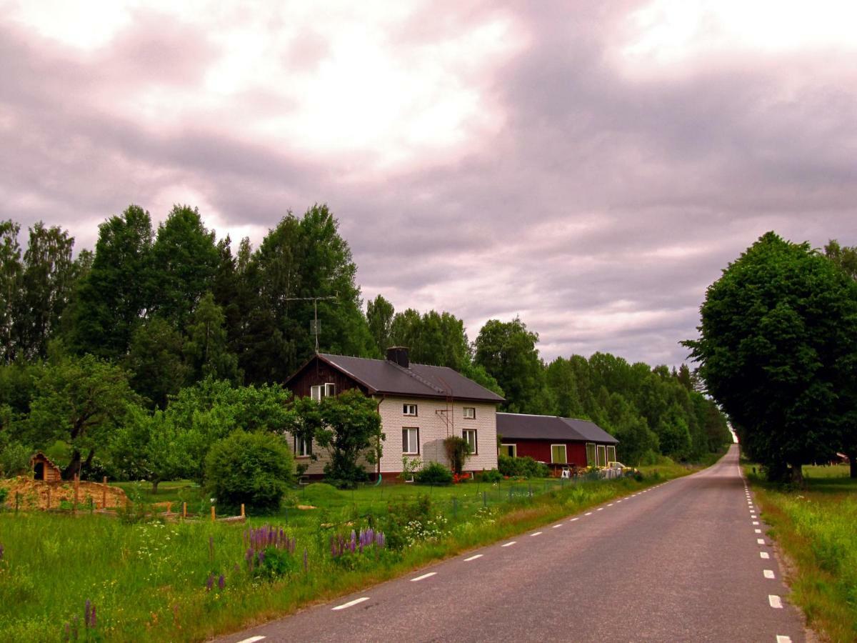 Bed and Breakfast Tva Ekar Gard Rada Экстерьер фото