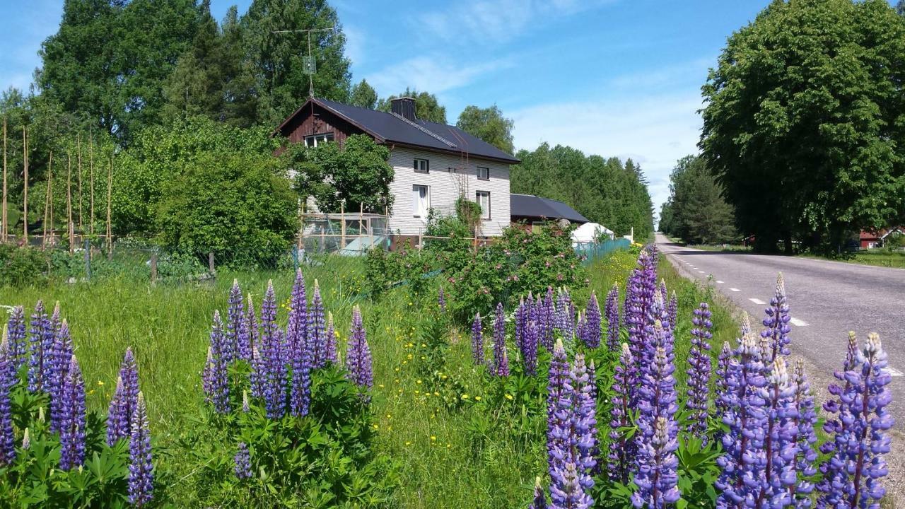 Bed and Breakfast Tva Ekar Gard Rada Экстерьер фото